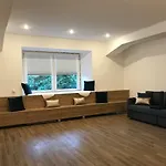 Apartment Jure In *
